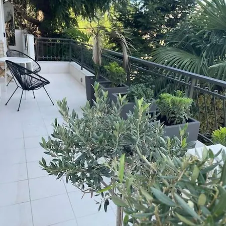 Apartment The One *