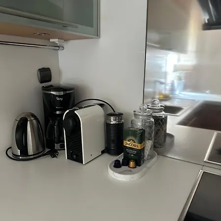 The One Apartment *